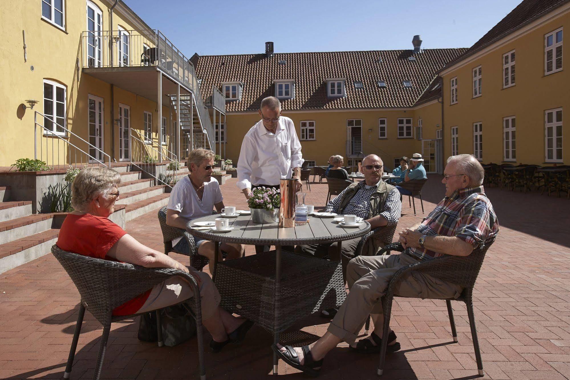 Hotel Residens Moen Stege Exterior photo
